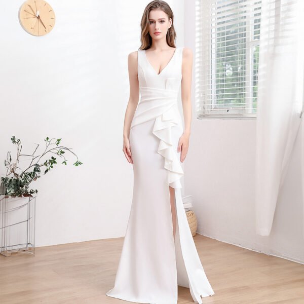 High-End Elegant Evening Gown – Simple Luxury for Women