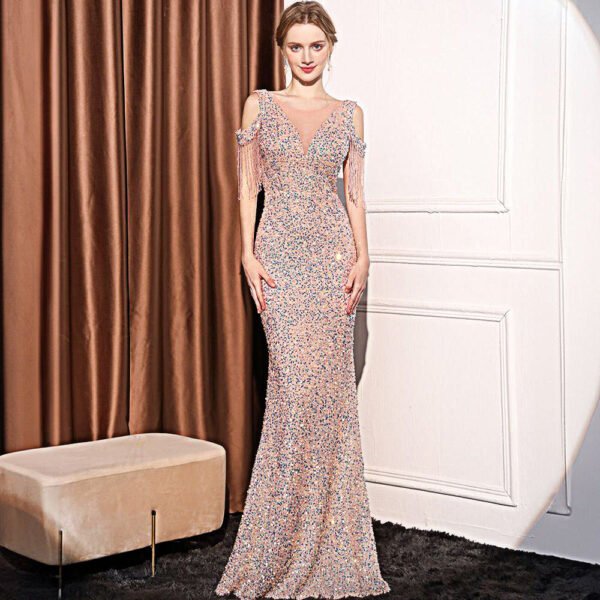 Elegant Sequin Fishtail Evening Dress – Slimming & Sparkling Glamour