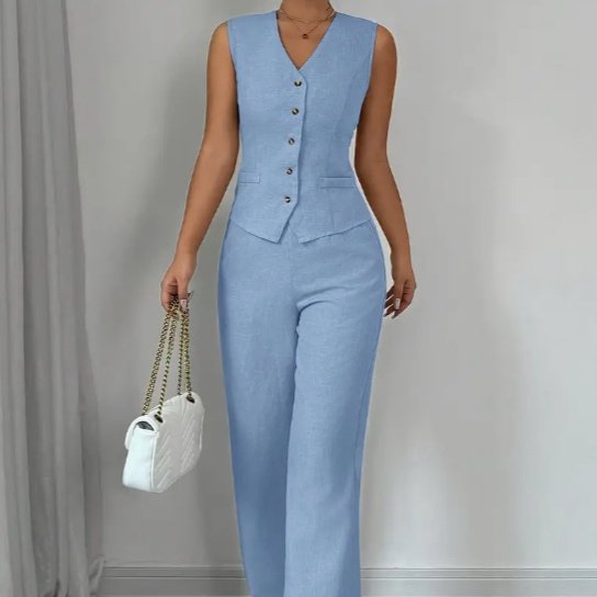 Strap Vest & Straight Leg Pants Set – Sleek and Modern Two-Piece Outfit