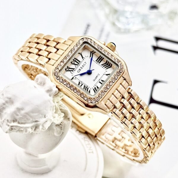 Classic Retro Square Women's Watch – Waterproof & Diamond-Embedded Design